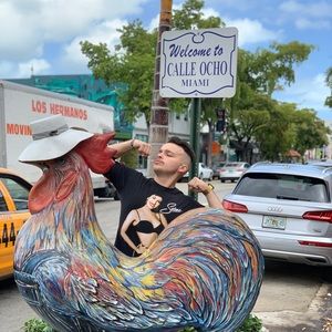 Meet your Posher, Christian